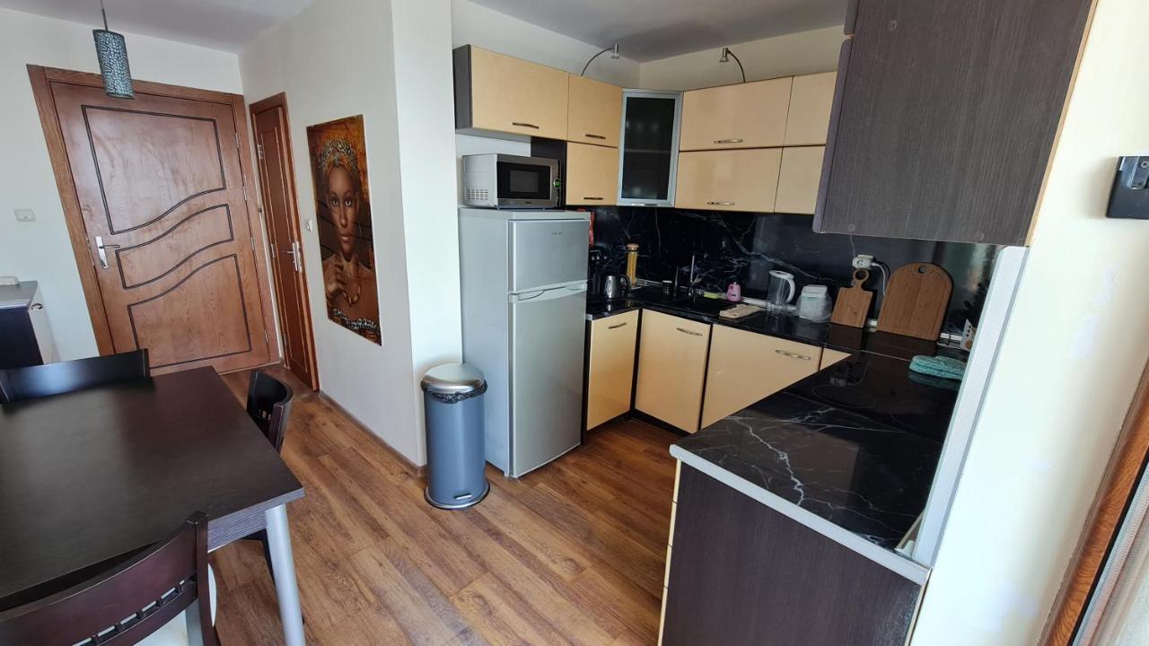 Magic Sea View Apartment Tsarevo Bagian luar foto